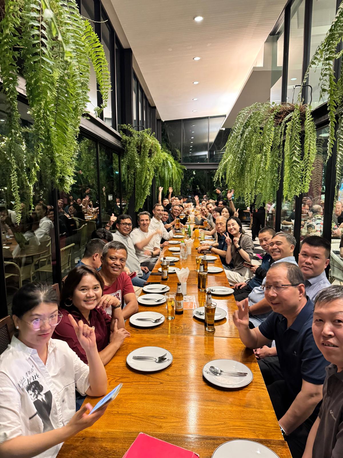 company dinner.jpeg company dinner.jpeg